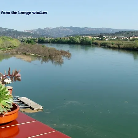 Apartment River Ebro